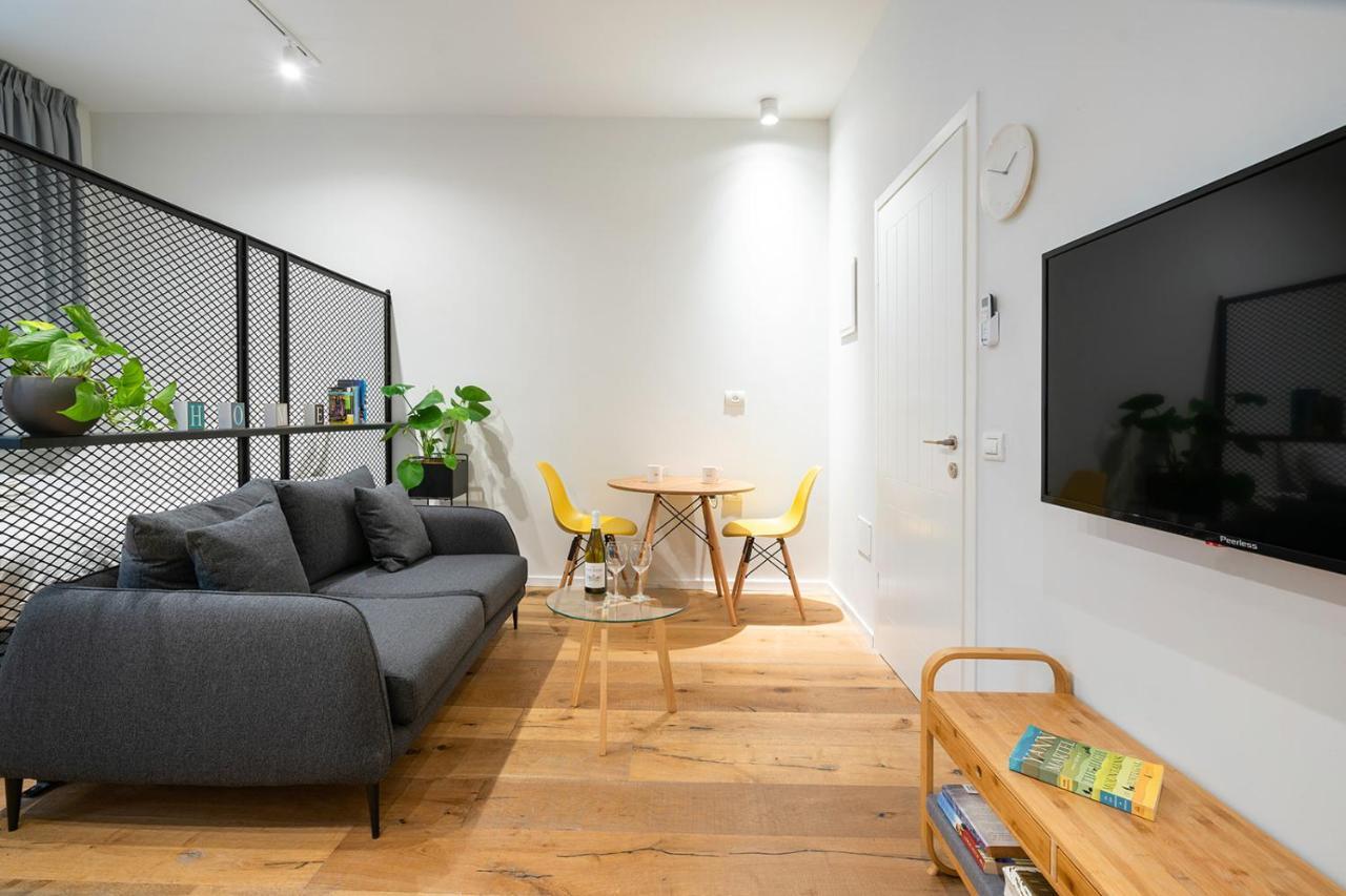 The Square - By Beach Apartments Tlv Tel Aviv Bagian luar foto